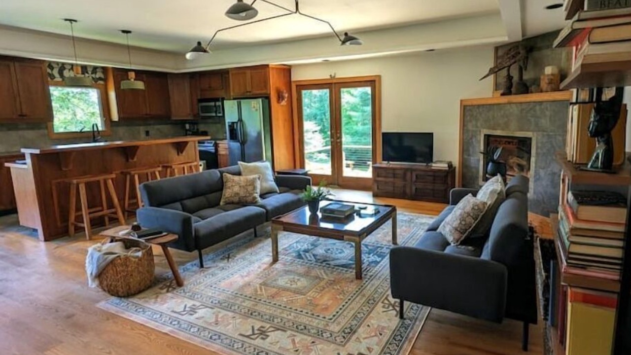 Photo of Livingroom in Otego