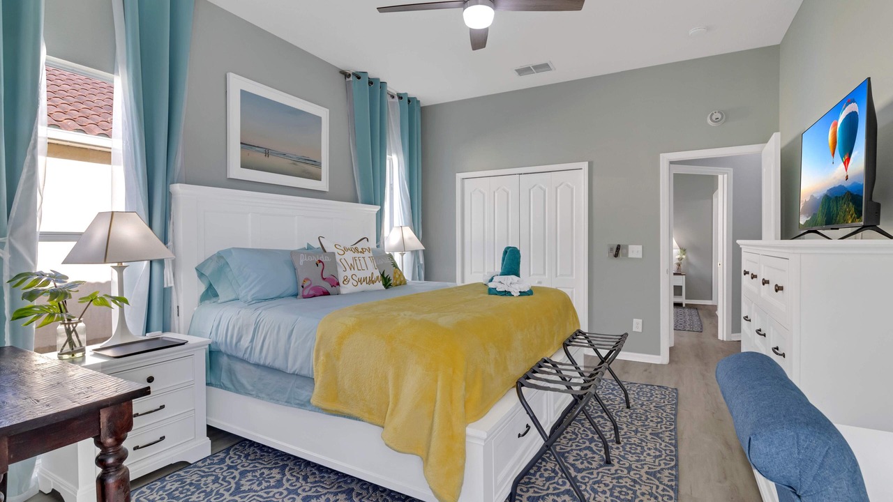 Photo of Bedroom in Tuscan Hills