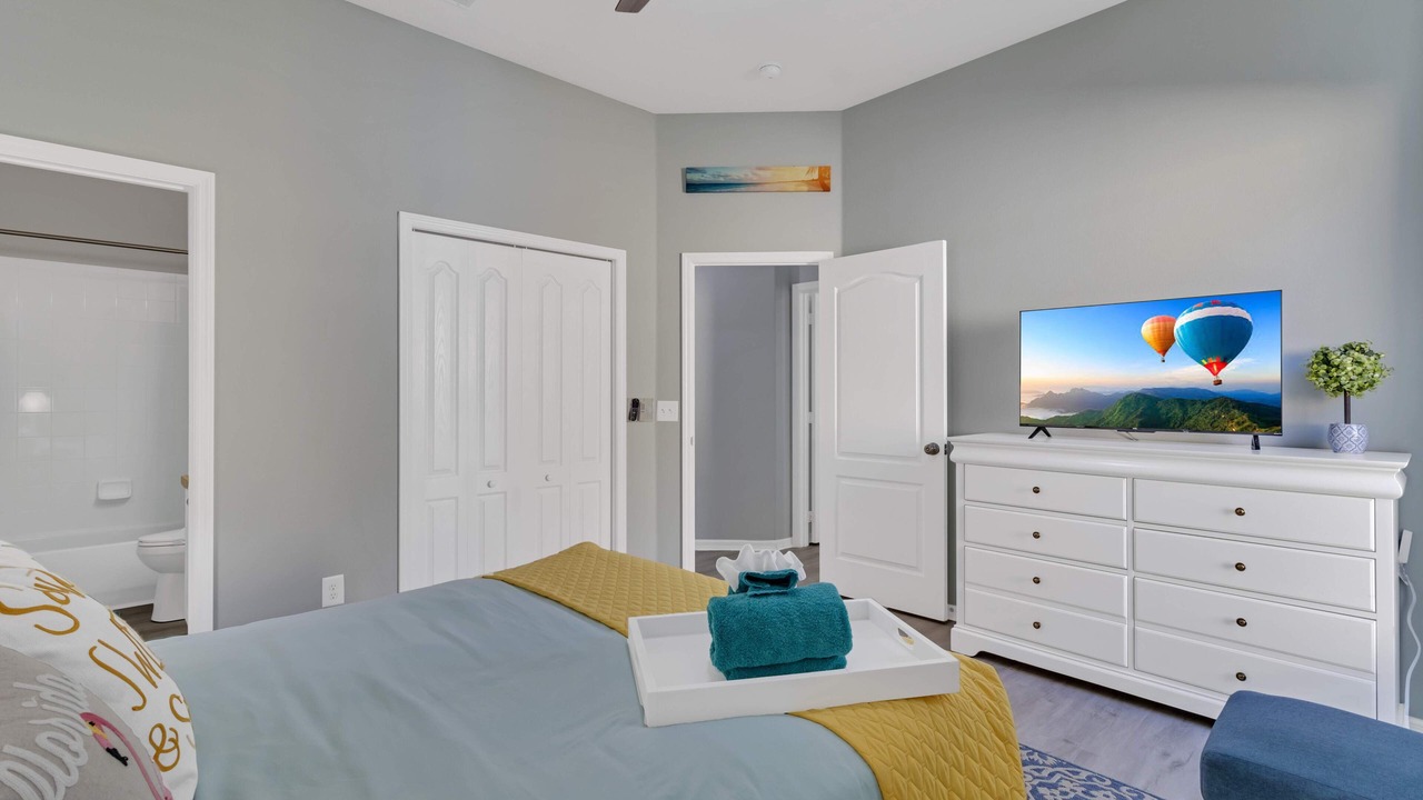 Photo of Bedroom in Tuscan Hills
