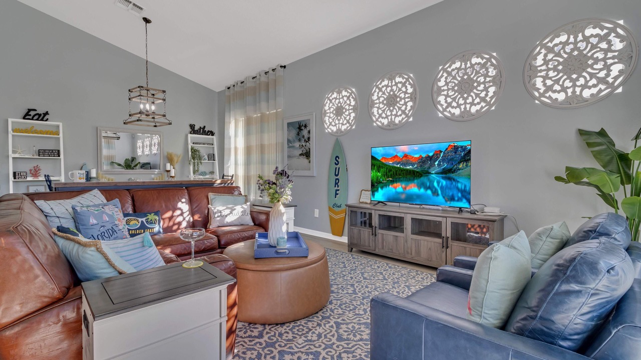 Photo of Livingroom in Tuscan Hills
