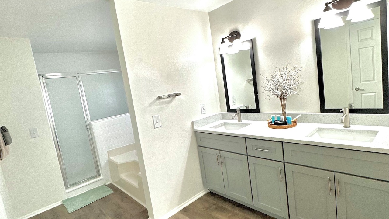 Photo of Bathroom in Indian Ridge