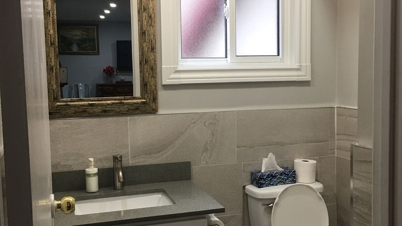 Photo of Bathroom in Agincourt North