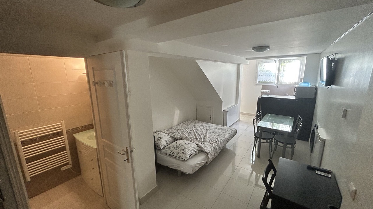 Photo of Bedroom in Bry-sur-Marne