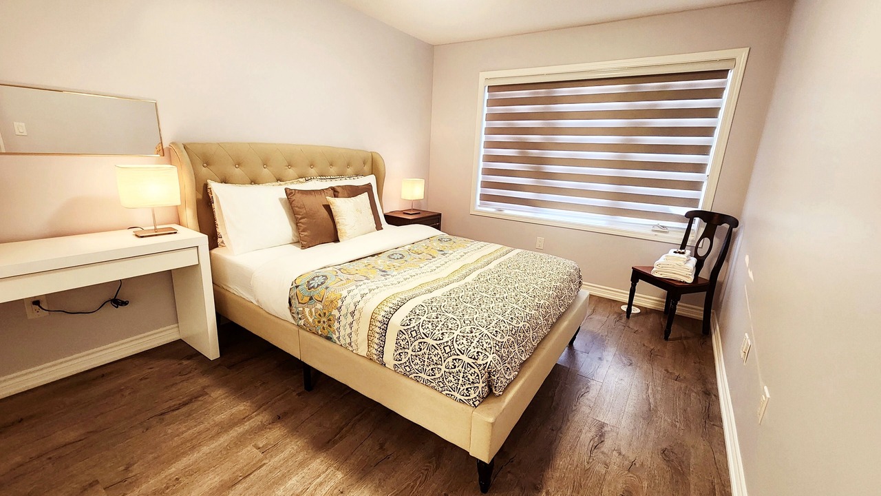 Photo of Bedroom in Halton Regional Municipality