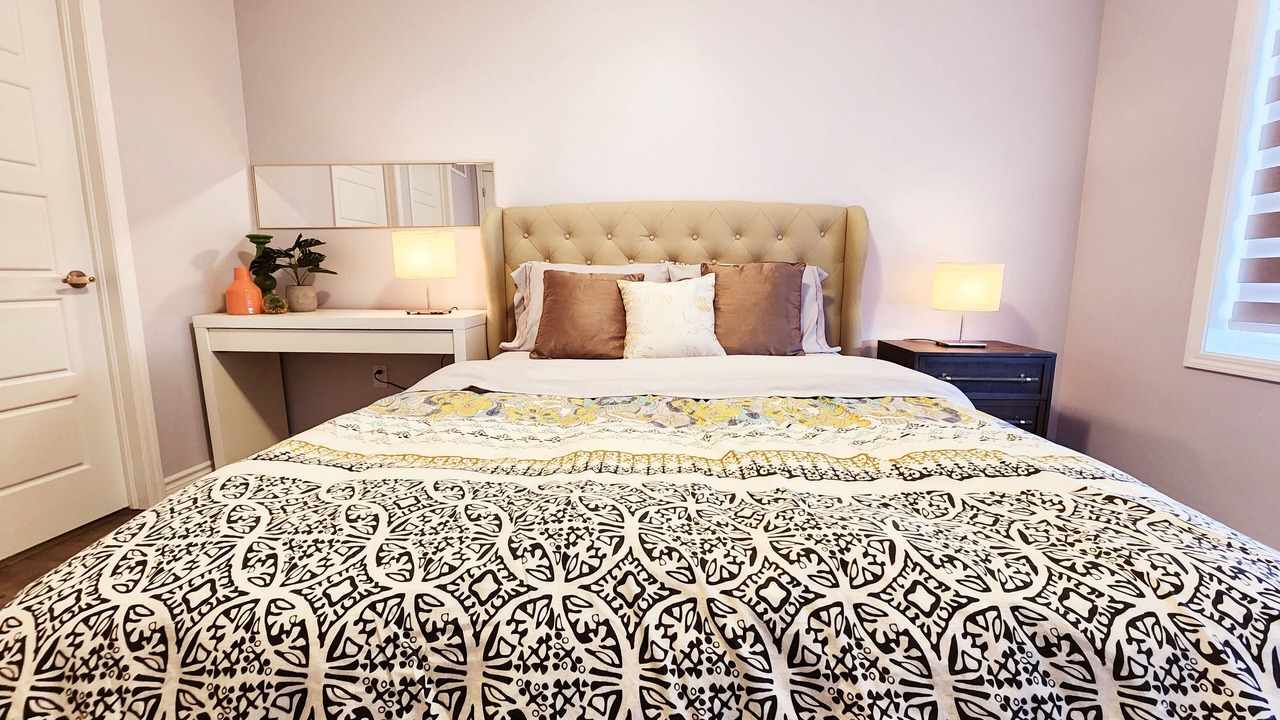 Photo of Bedroom in Halton Regional Municipality