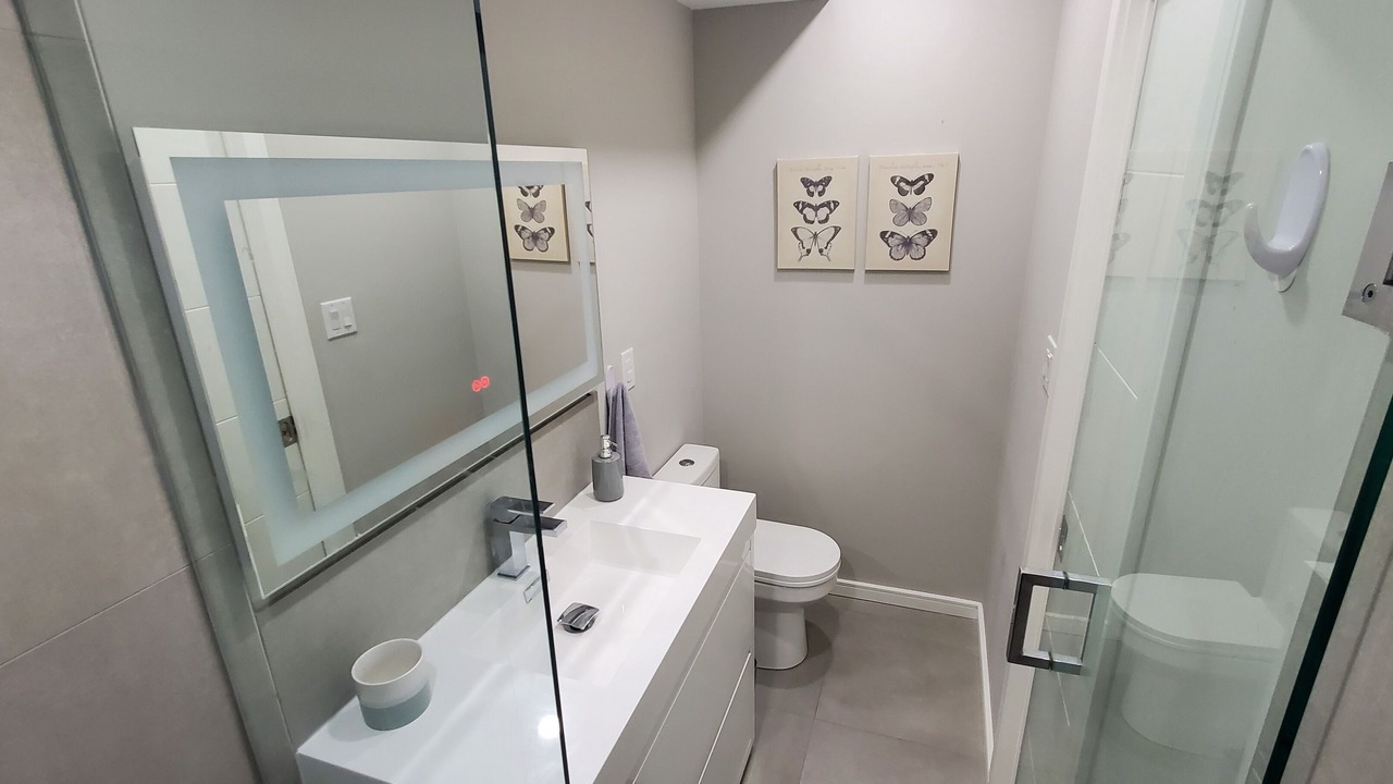 Photo of Bathroom in Woodbine - Lumsden