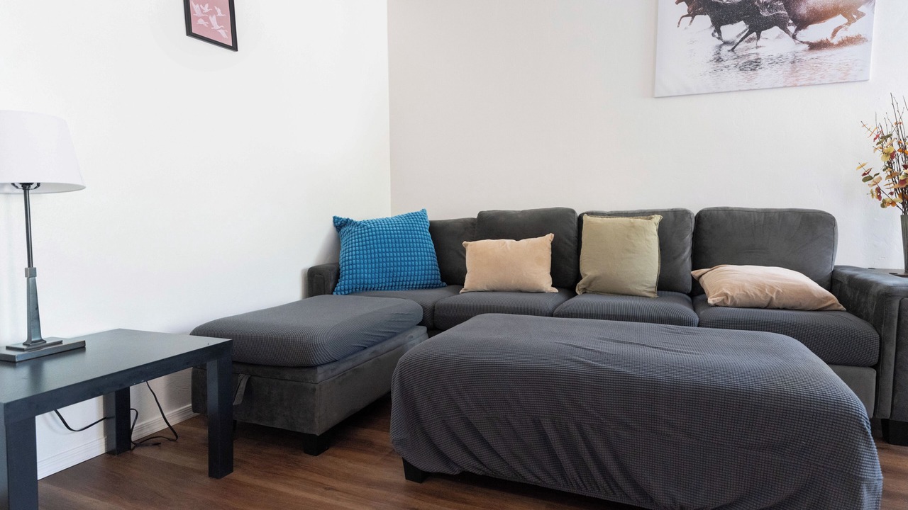 Photo of Livingroom in Harrison East South