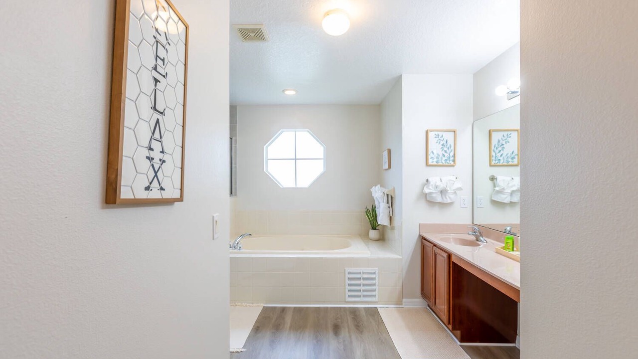 Photo of Bathroom in Poinciana