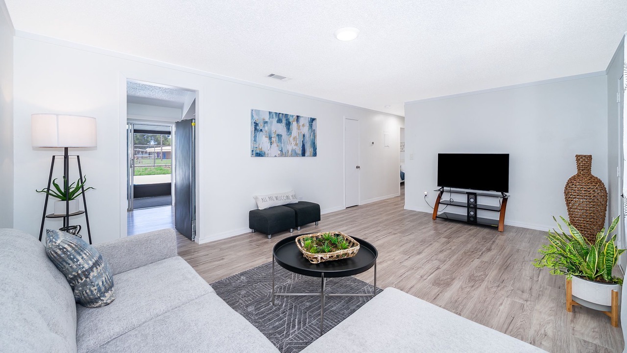 Photo of Livingroom in Buena Ventura Lakes