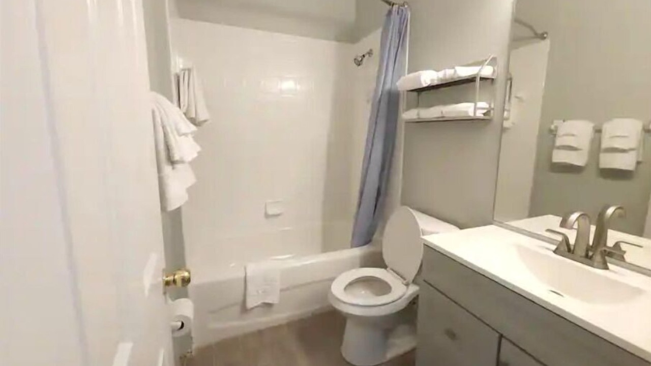 Photo of Bathroom in County Line Coalition