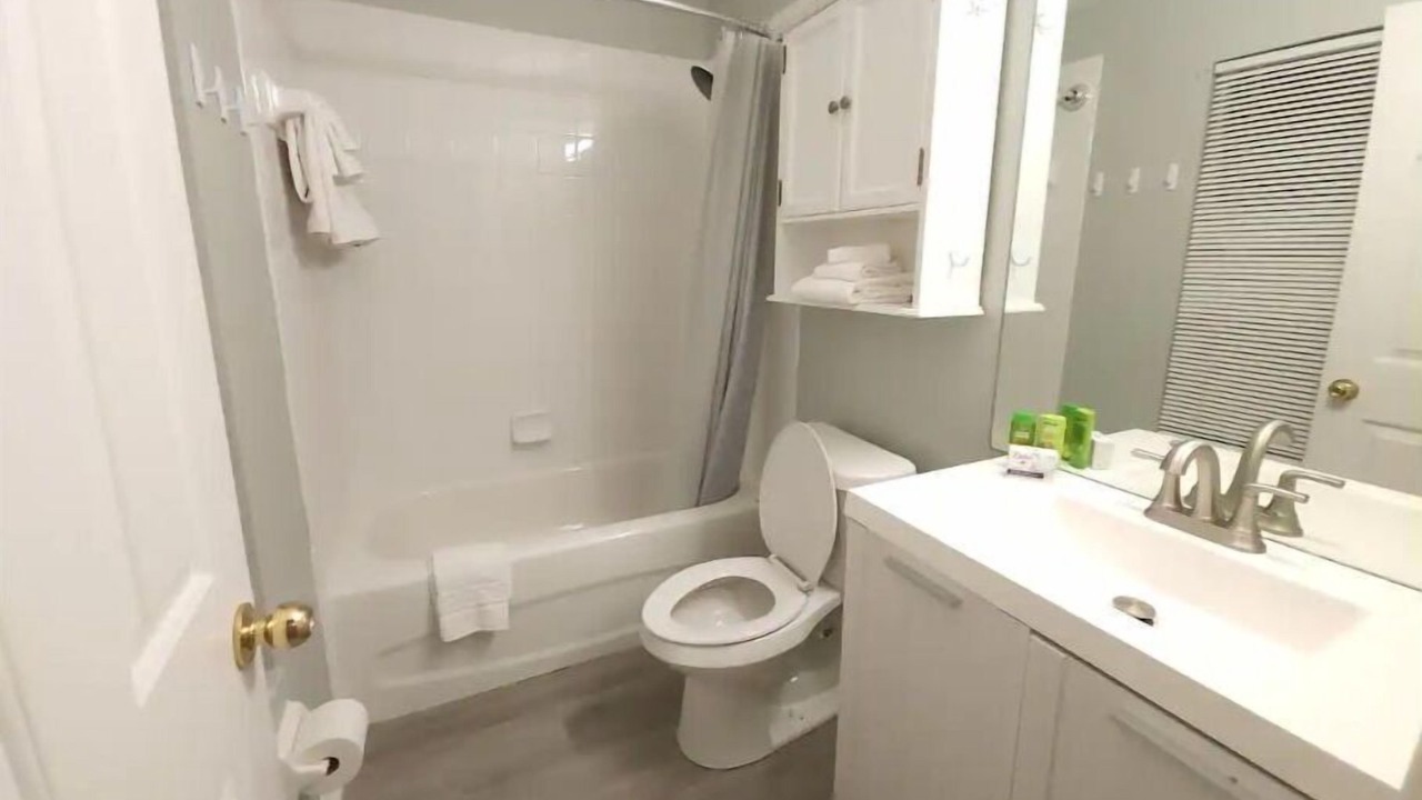 Photo of Bathroom in County Line Coalition