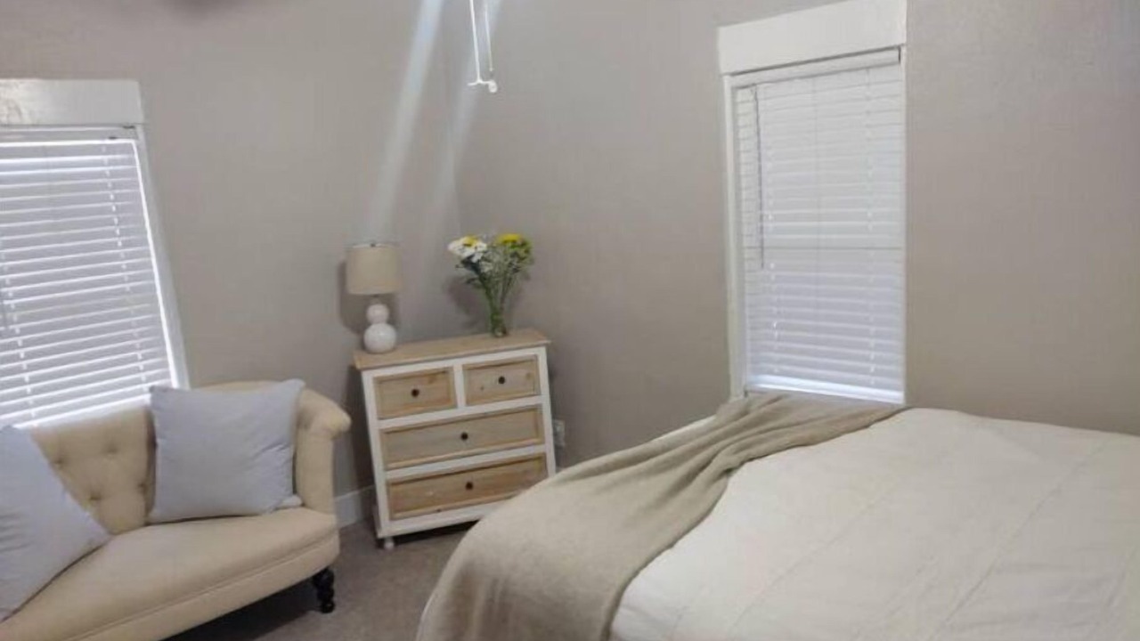 Photo of Bedroom in United Central