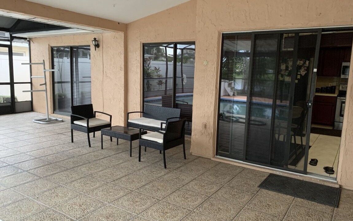 Photo of Outdoor in Meadow Woods