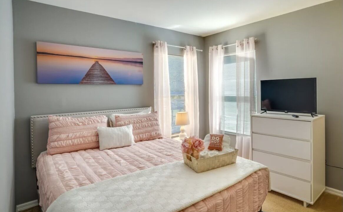 Photo of Bedroom in Haines City
