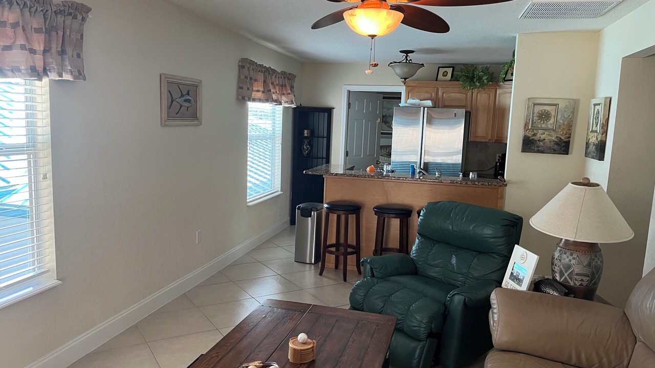 Photo of Livingroom in Babson Park