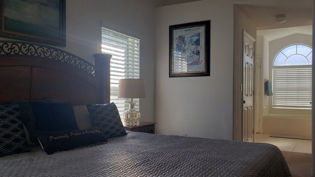 Photo of Bedroom in Orange Tree