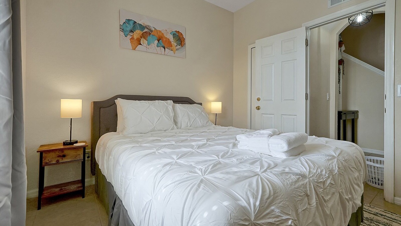 Photo of Bedroom in Regal Palms