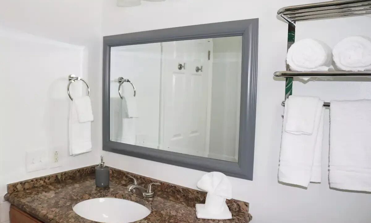 Photo of Bathroom in Lakeland