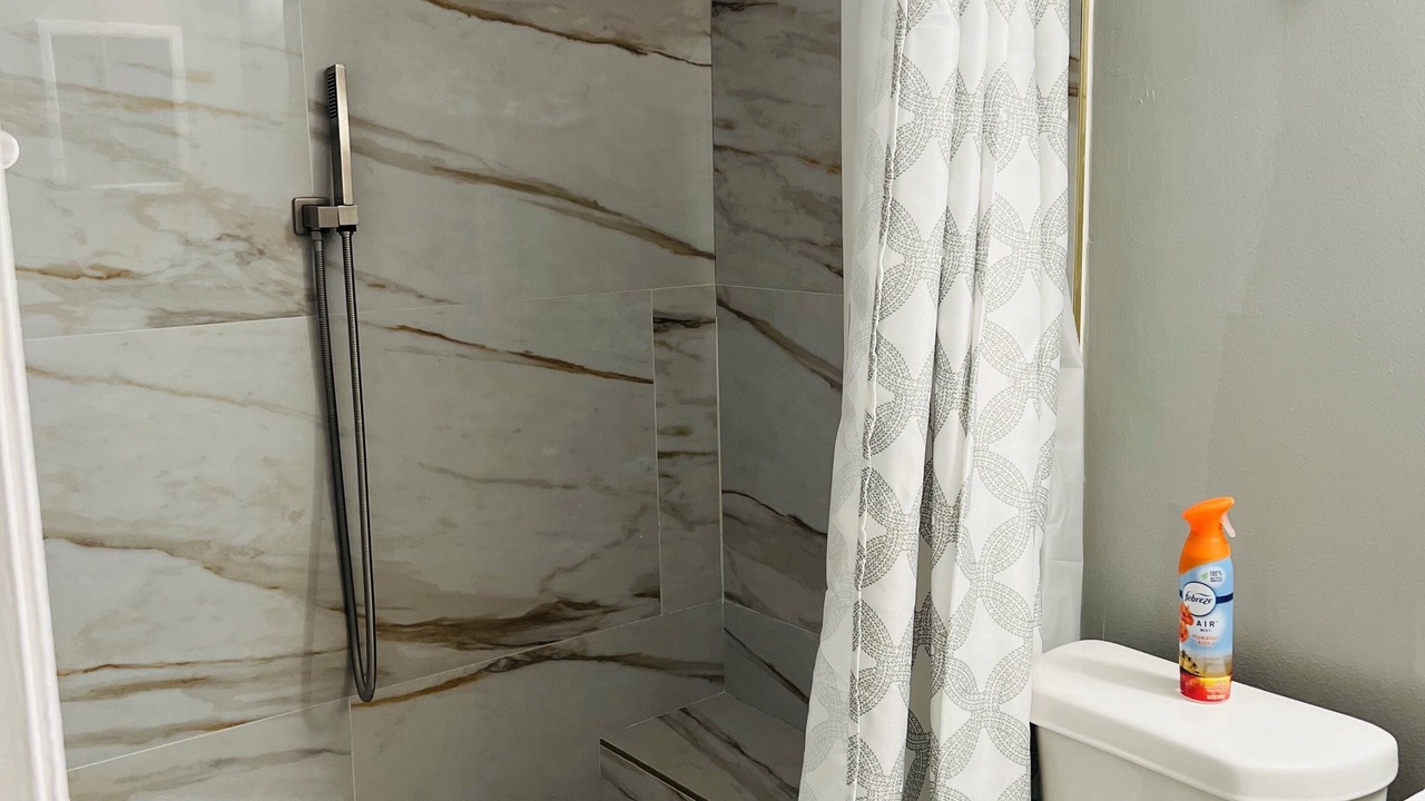 Photo of Bathroom in Fairvilla
