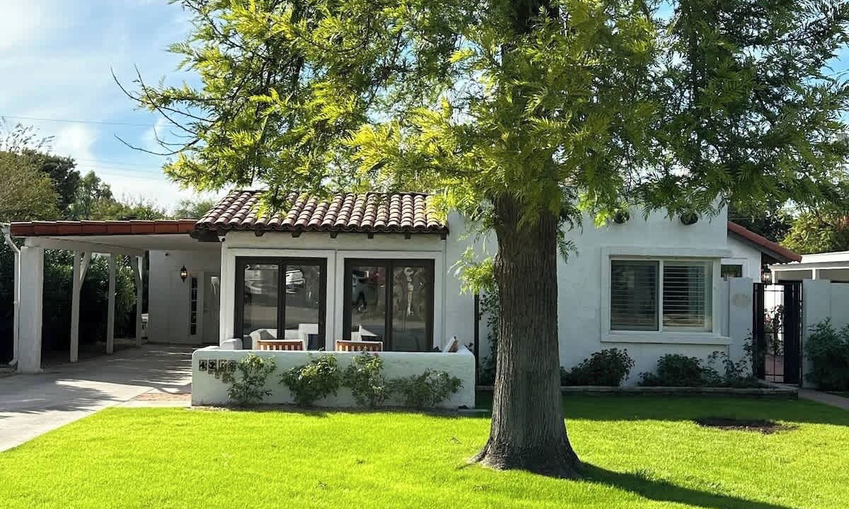 Photo of Outdoor in Peters View