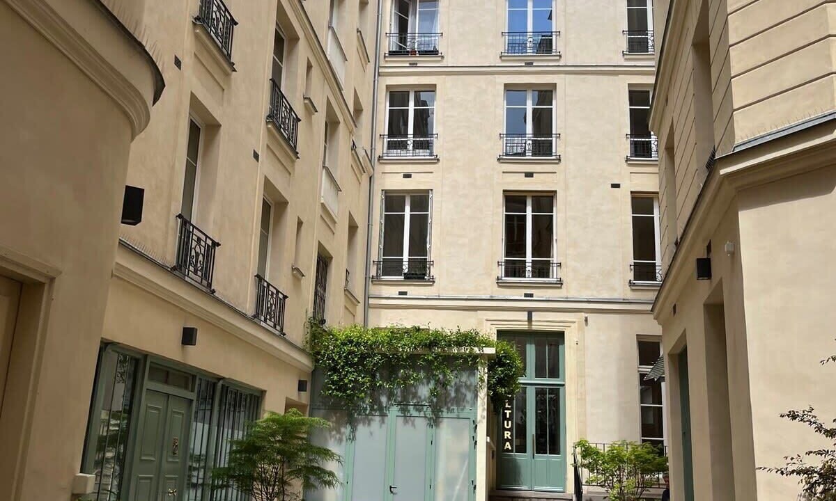 Photo of Outdoor in Arsenal