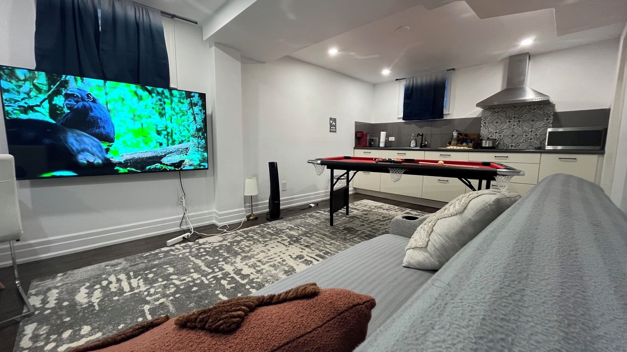 Photo of Livingroom in Richmond Hill