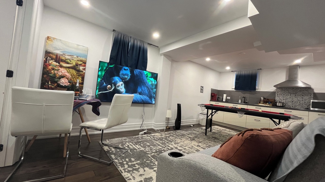 Photo of Livingroom in Richmond Hill