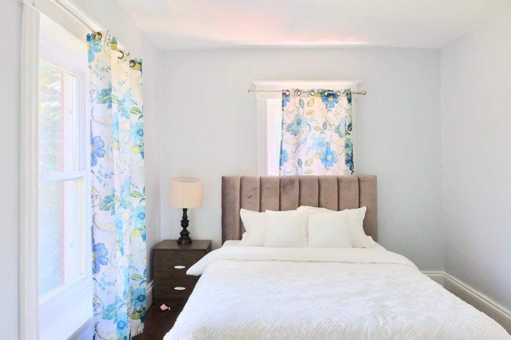 Photo of Bedroom in Erin
