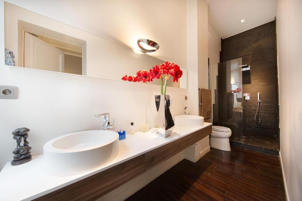 Photo of Bathroom in Champs-Elysees