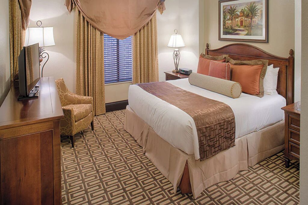 Photo of Bedroom in Lake Buena Vista