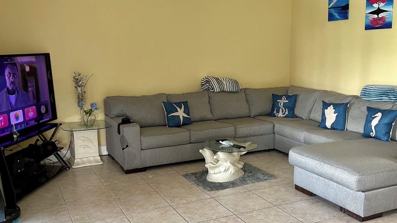 Photo of Livingroom in Port Saint Lucie