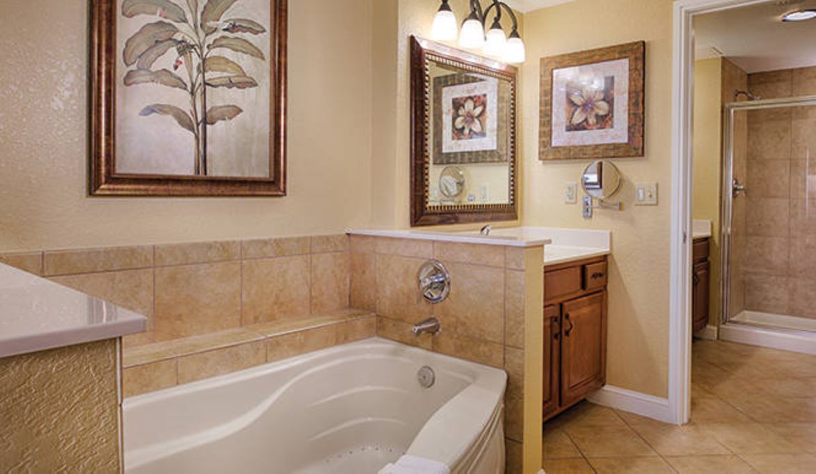 Photo of Bathroom in Bay Lake