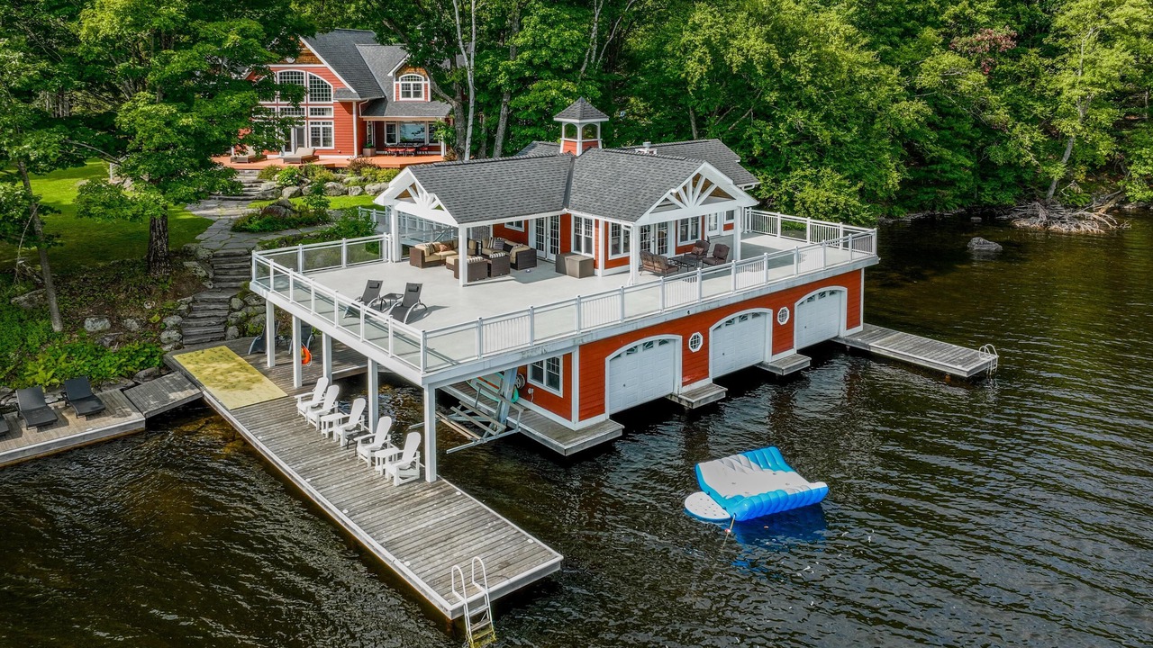 Photo of Others in Muskoka Lakes