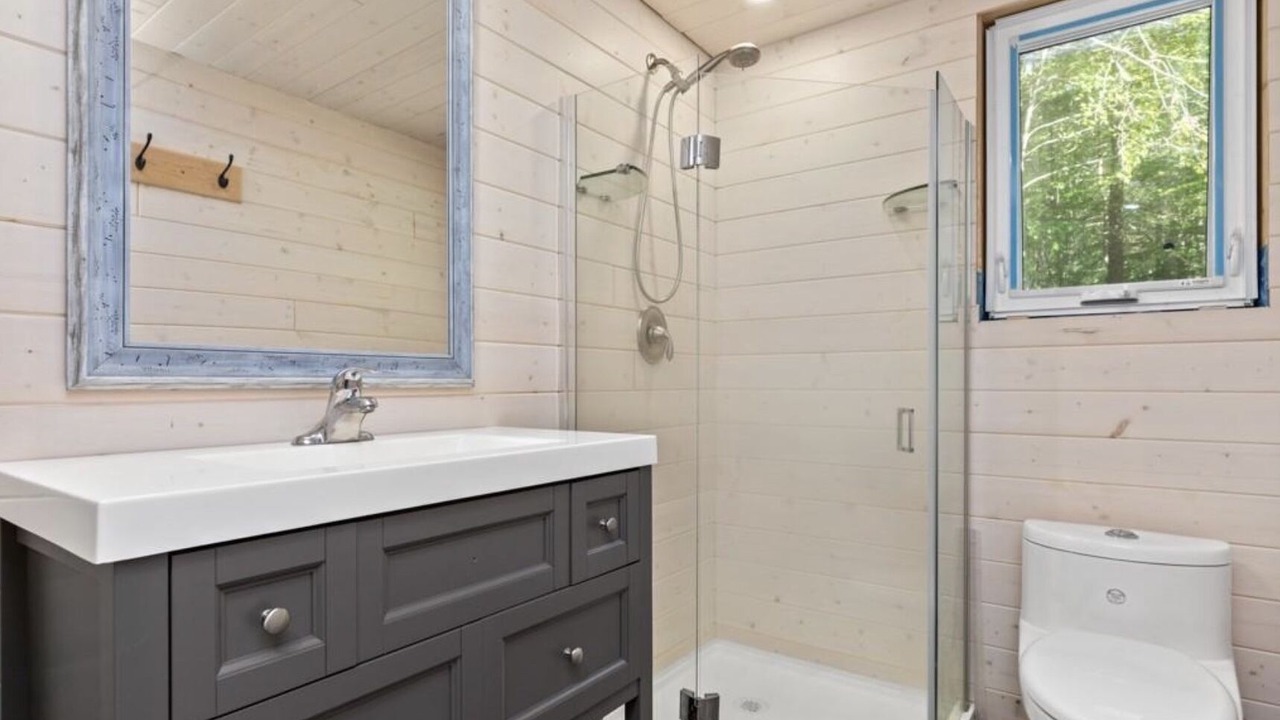 Photo of Bathroom in Carling