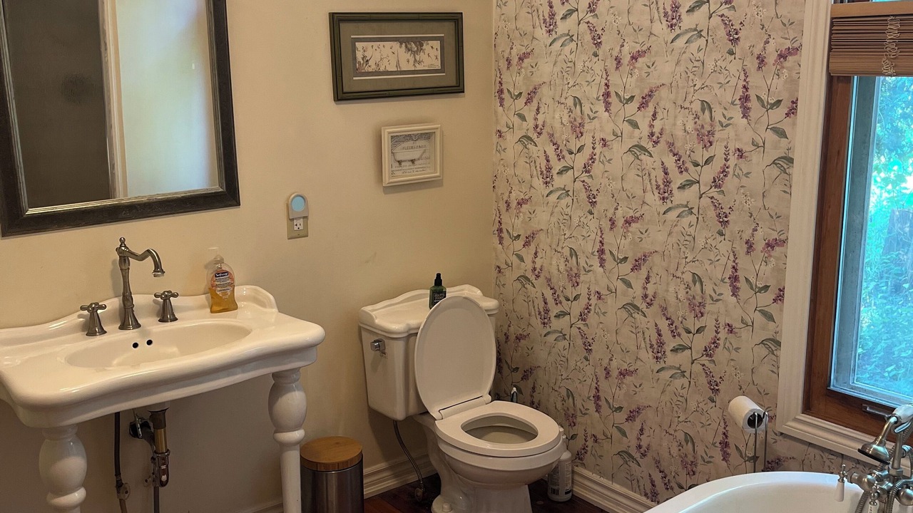 Photo of Bathroom in Innisfil