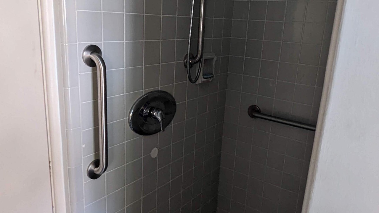 Photo of Bathroom in Windermere
