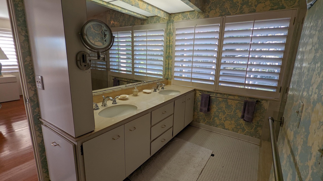 Photo of Bathroom in Windermere