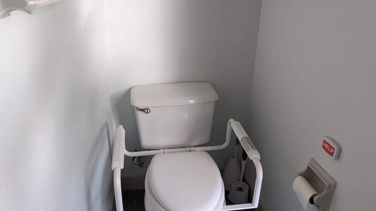 Photo of Bathroom in Windermere