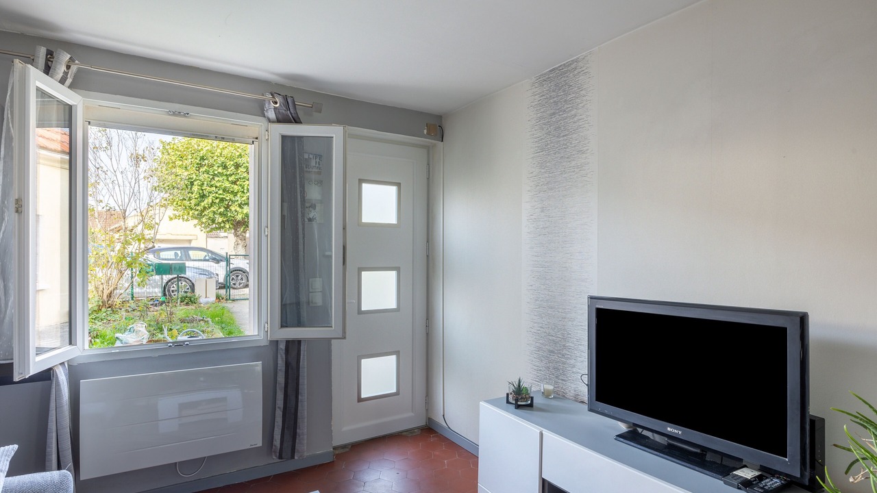 Photo of Livingroom in Mareuil-les-Meaux