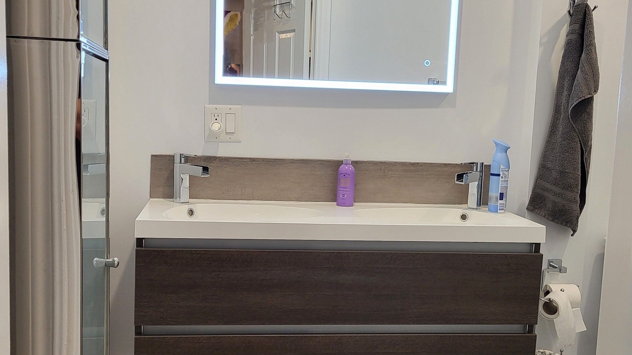 Photo of Bathroom in Brampton