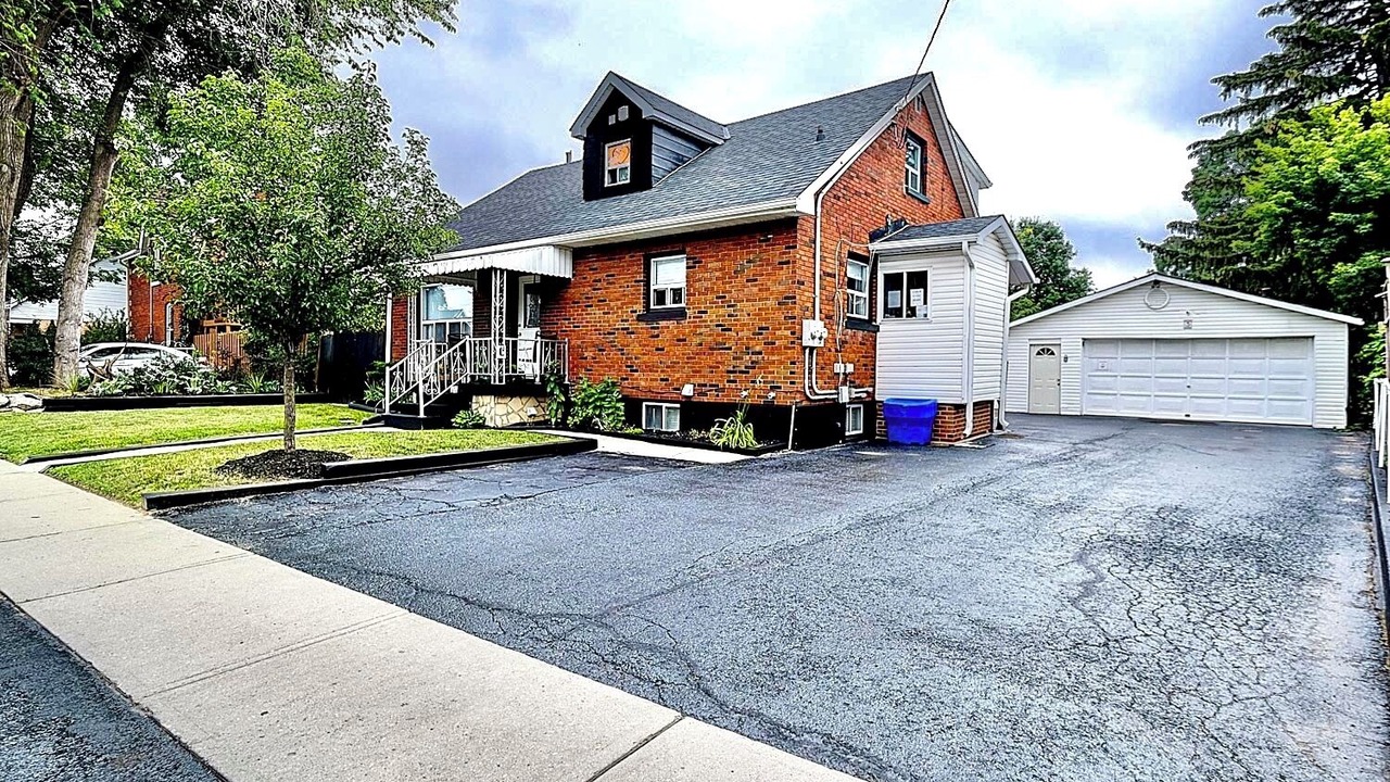 Photo of Outdoor in Brampton West