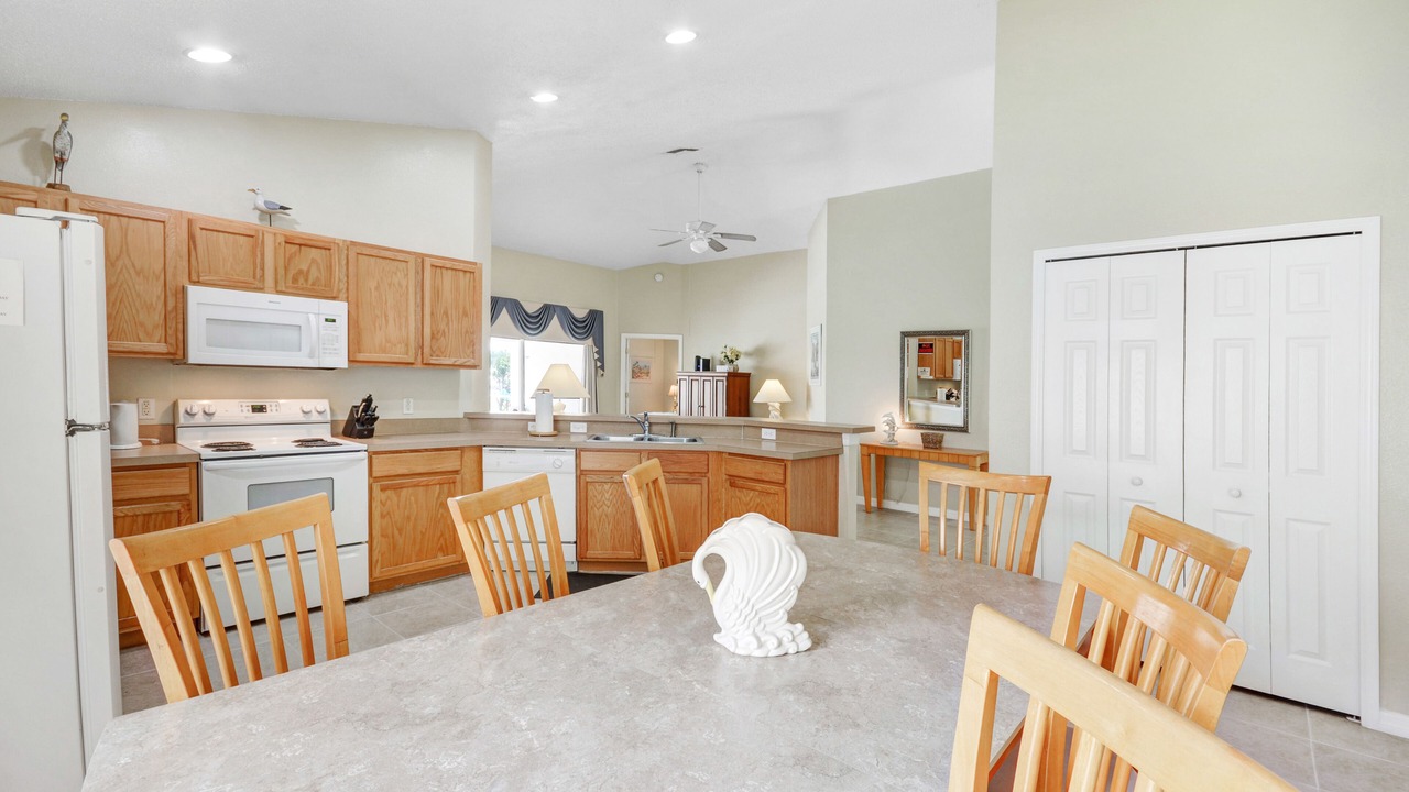 Photo of Kitchen in Florida Pines