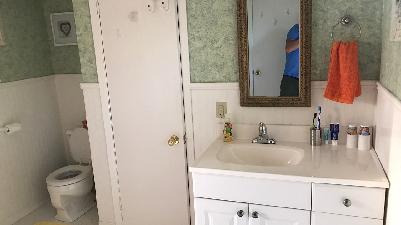 Photo of Bathroom in Lagoon City