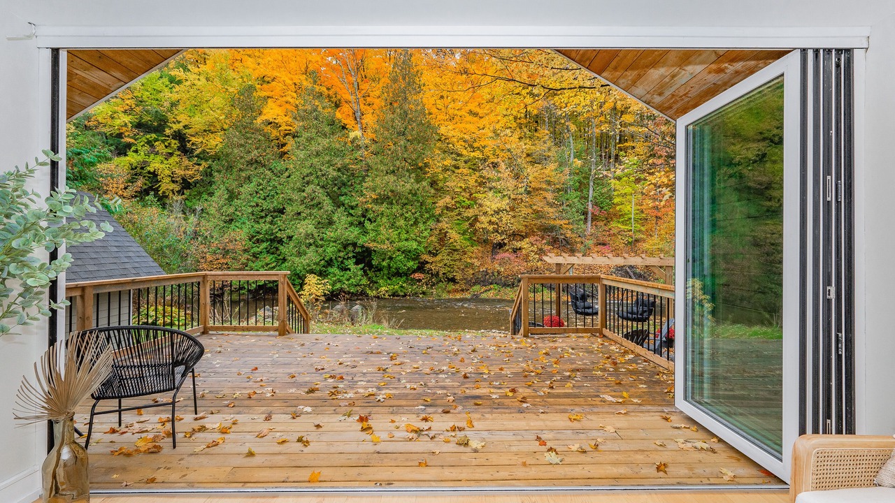 Photo of Patio Balcony in Mono