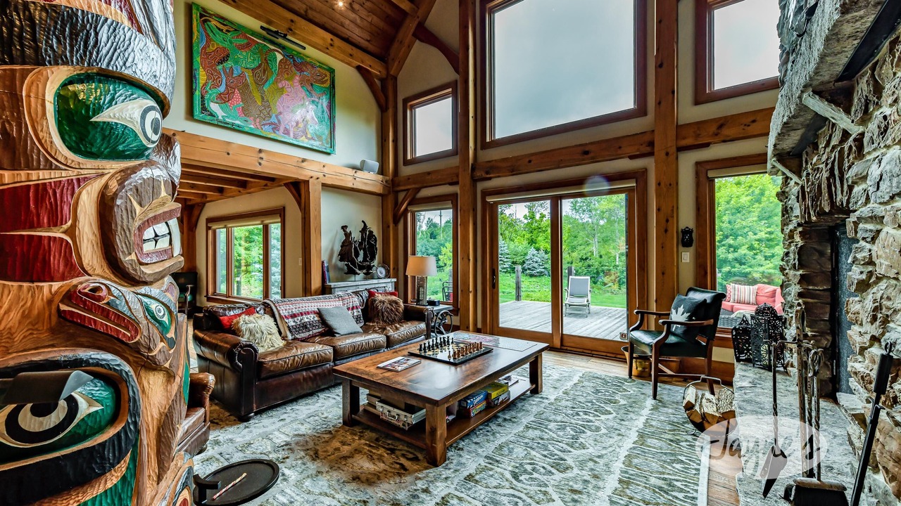 Photo of Livingroom in Clearview
