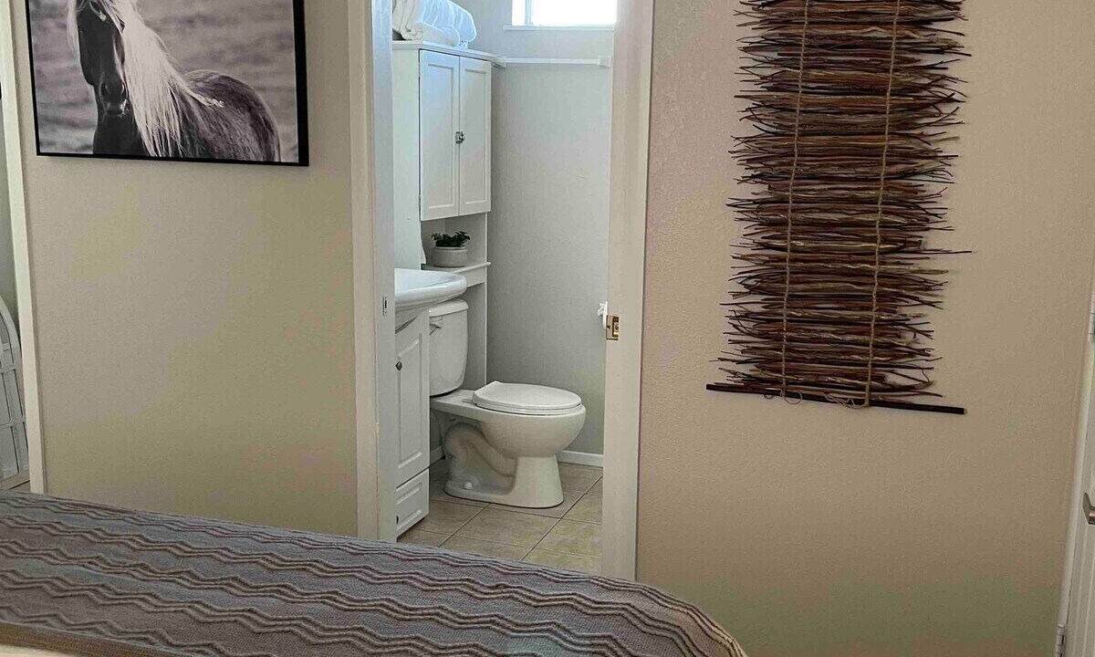 Photo of Bathroom in Foothills