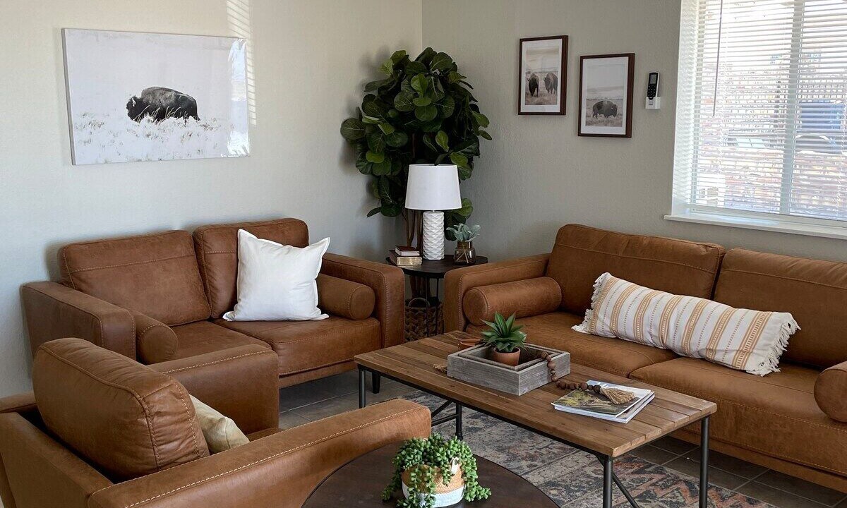 Photo of Livingroom in Foothills