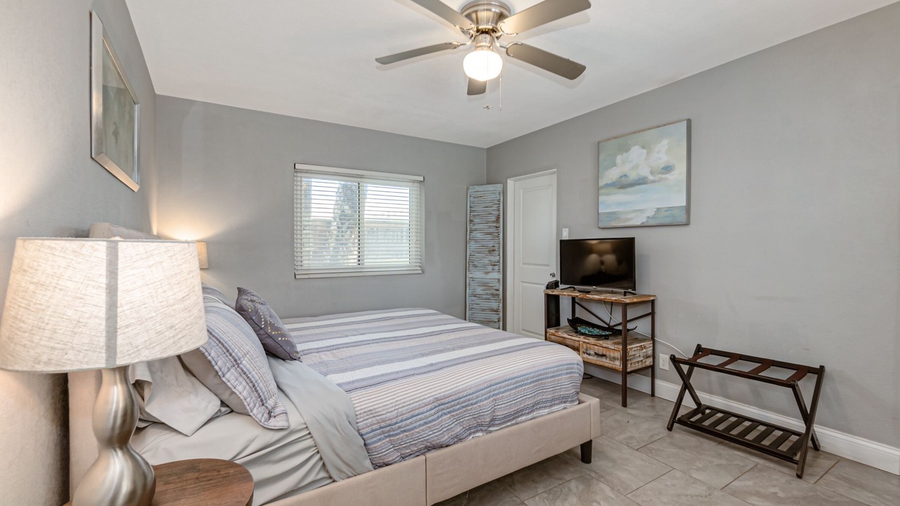 Photo of Bedroom in Melbourne Beach
