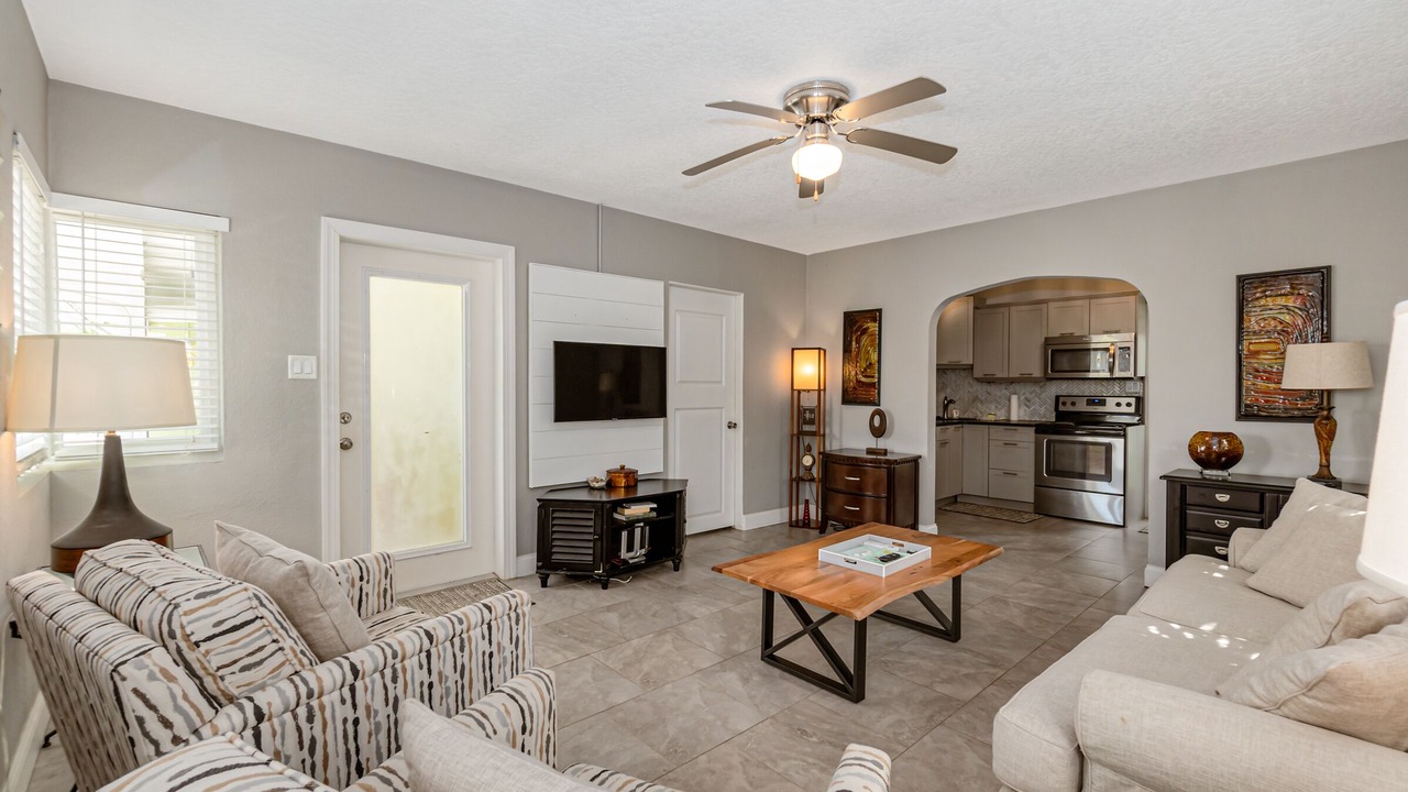 Photo of Livingroom in Melbourne Beach