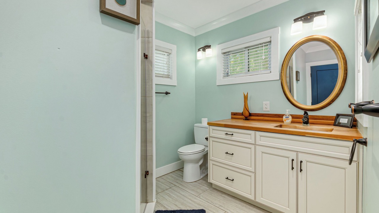 Photo of Bathroom in Melbourne Beach